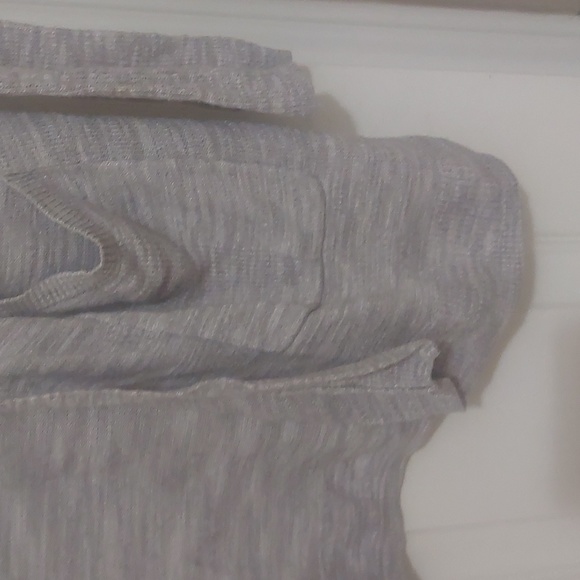 Mossimo cardigan - Picture 2 of 8